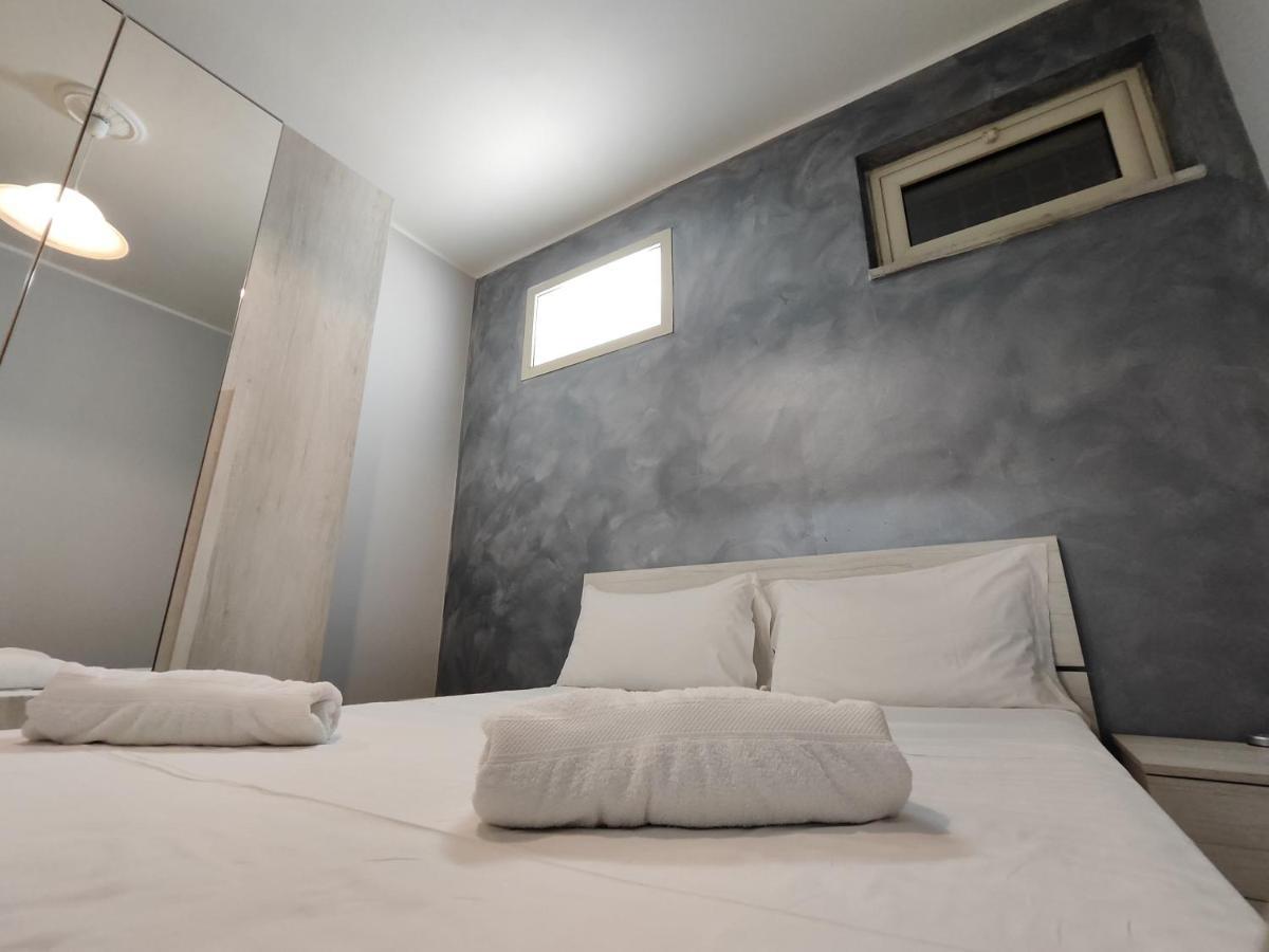 Sicily Travel Apartment'S 2 Giardini Naxos Exterior photo